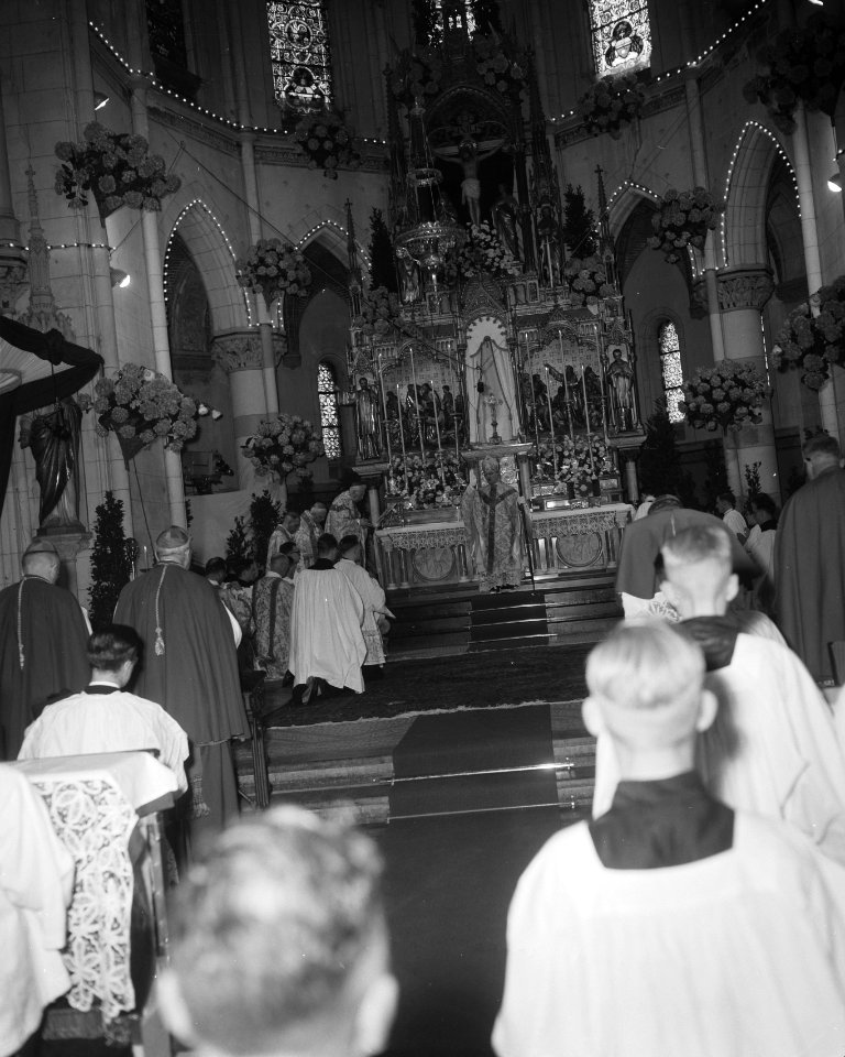 Bisschopswijding mgr. M.A. Jansen Rotterdam, Bestanddeelnr 907-7488