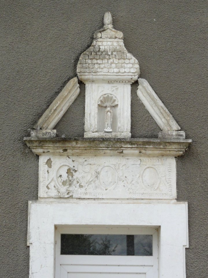 Blémerey (M-et-M) dessus de porte maison