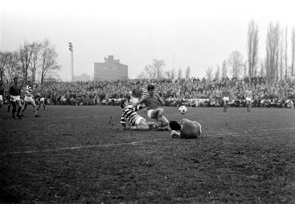 Blauw-Wit tegen Volendam 0-0. Spelmoment, Bestanddeelnr 923-0045