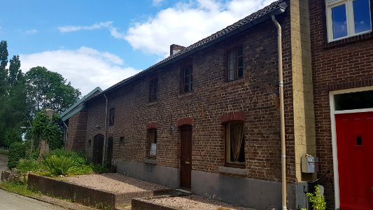 Bissen-wegkruis Dal Bissenweg 9 (2)