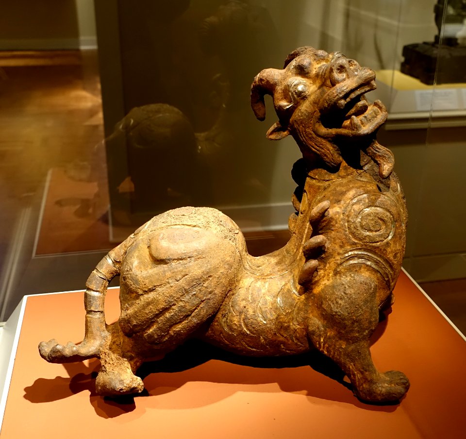 Bixie (chimera), attributed to Chu culture, Hunan or Hubei province, China, Western Han dynasty, 2nd-1st century BC, cast iron with silver inlay - Portland Art Museum - Portland, Oregon - DSC08552