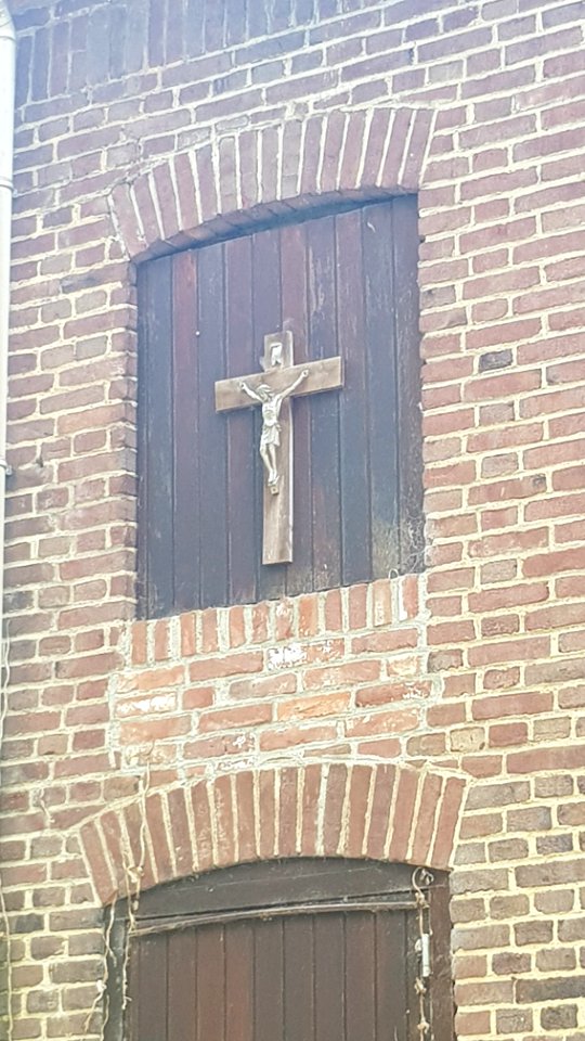 Bissen-wegkruis Dal Bissenweg 9 (5)