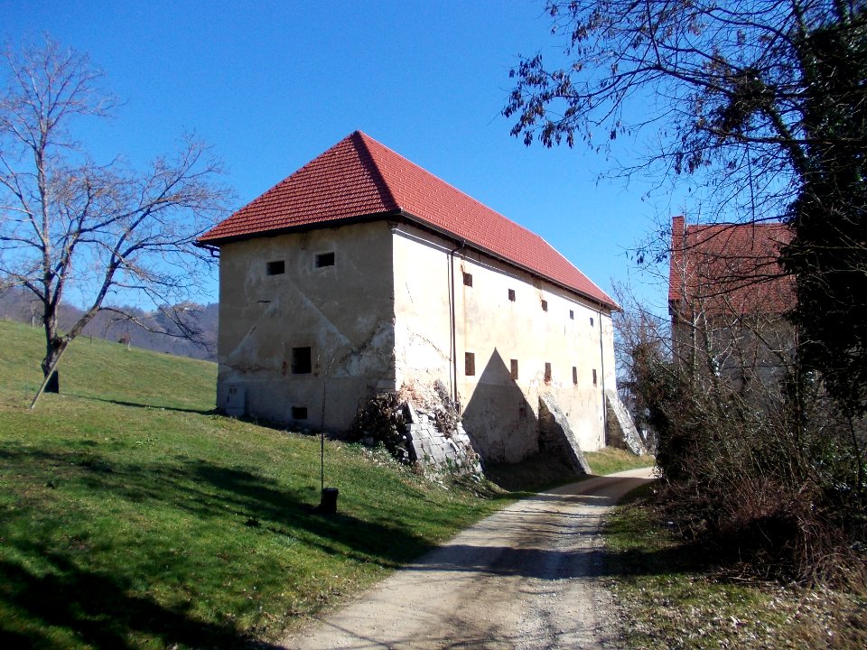 Bizeljsko Castle 04