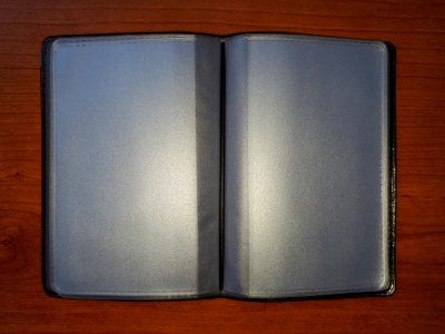 Black vertical credit card holder with 10 pockets - WBf---