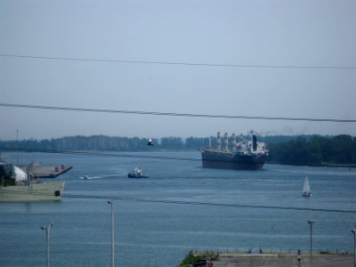 Bulk carrier leaving Redpath -an