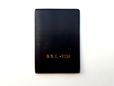 Black vertical credit card holder with 10 pockets - Ah