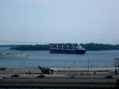 Bulk carrier leaving Redpath -ae