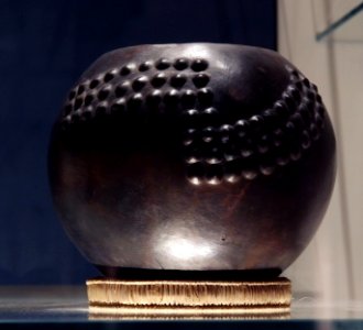 Black pot Ukhamba Zulu people South Africa 17022019 4883