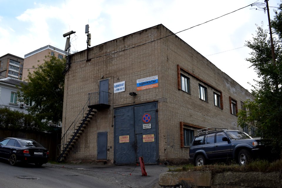Buildings in Vladivostok 06a