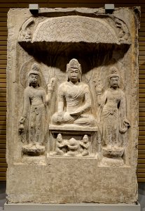 Buddha triad in a niche, Baoqingsi temple, Xi'an, Shaanxi province, China, Tang dynasty, 700s AD, limestone DSC08701