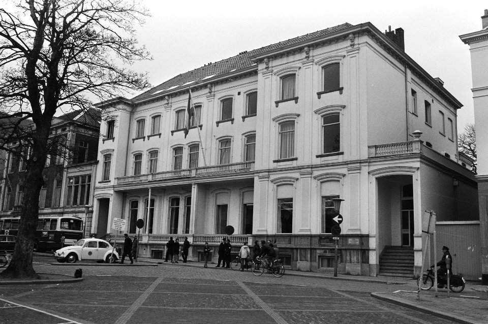 Buitenkant van het nieuwe centrum, Bestanddeelnr 924-4149
