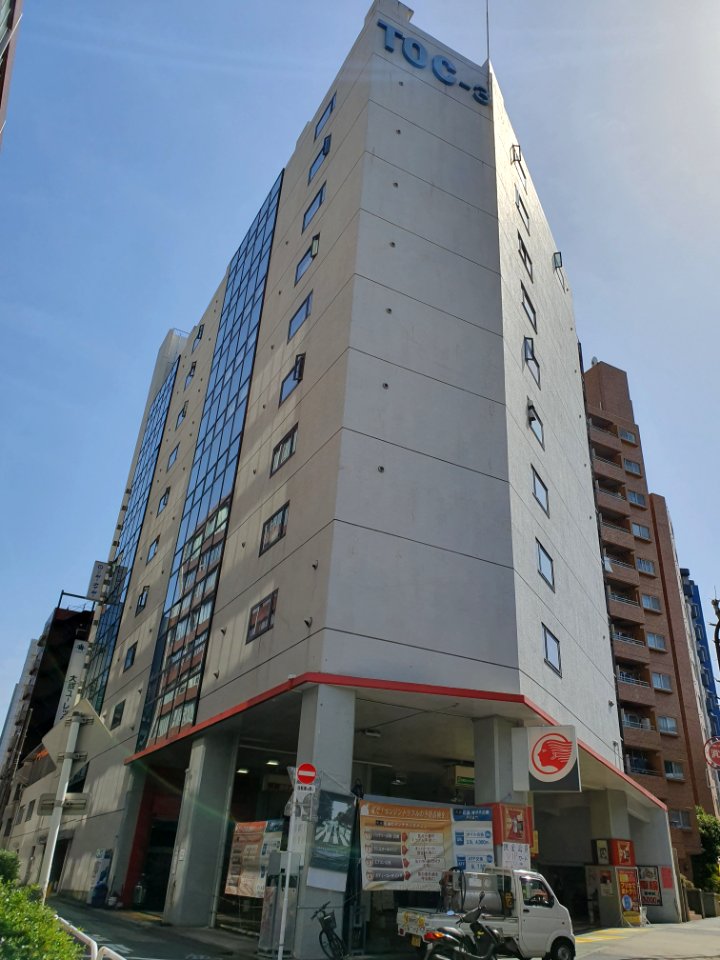 Building across TOC building in Gotanda