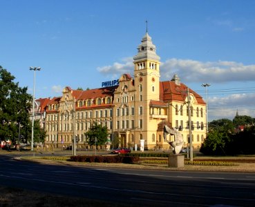Budynek ZSMech od Ronda Grunwaldzkiego Bydg 2008a