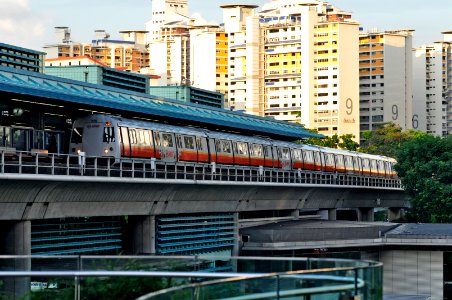 Buona-Vista-MRT-Station-12-fws