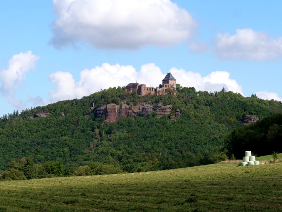 Burg Nideggen from valley 20
