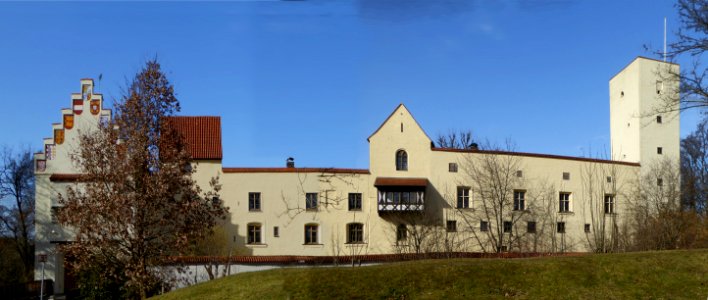 Burg Grünwald, Ostseite, 6