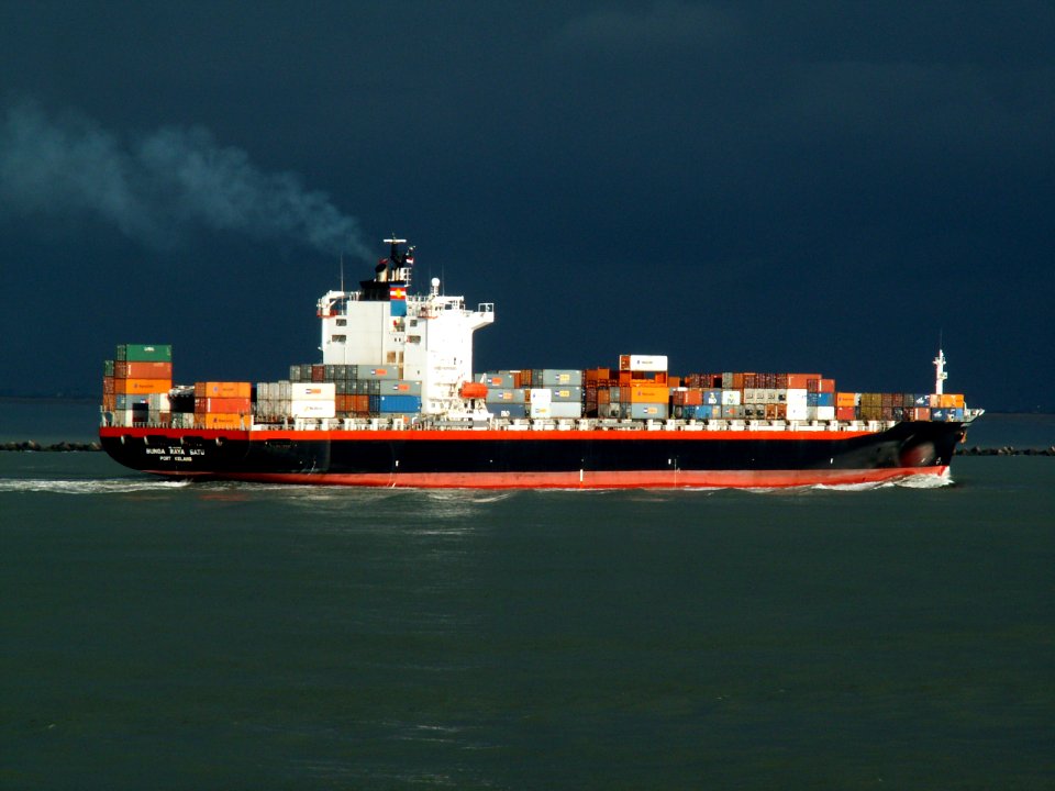Bunga Raya Satu p5 approaching Port of Rotterdam, Holland 11-Feb-2006