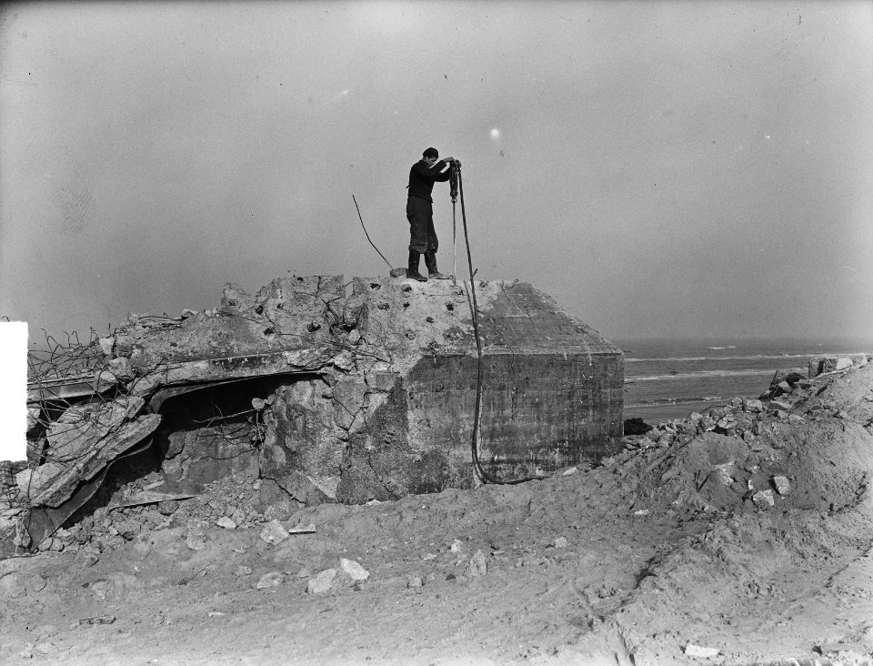 Bunkers, ruines, Bestanddeelnr 904-4419