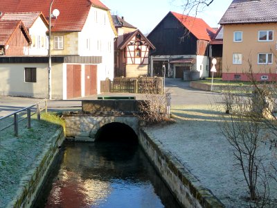 Burgellern 121