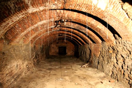Bunker am Weinberg, Kassel, Tropfsteinstollen