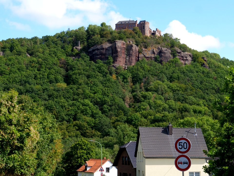 Burg Nideggen from valley 17