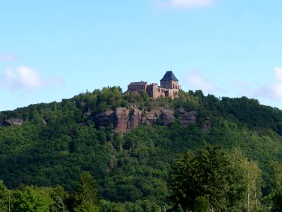 Burg Nideggen from valley 04