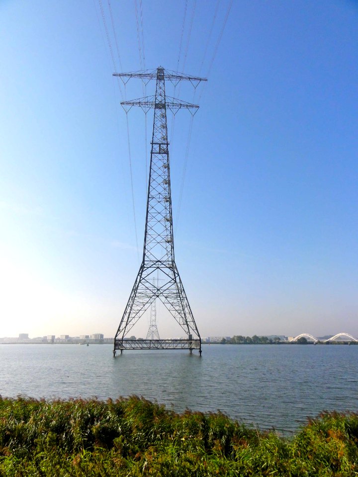 Buiten IJ zicht op IJburg
