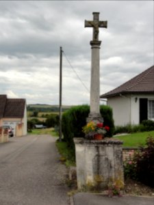Buissoncourt (M-et-M) croix de chemin