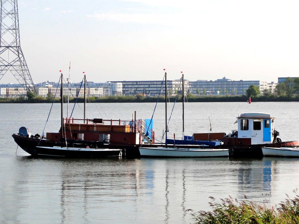 Buiten IJ zicht op IJburg2