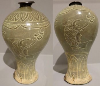 Buncheong ware plum blossom vase, Honolulu Museum of Art 109