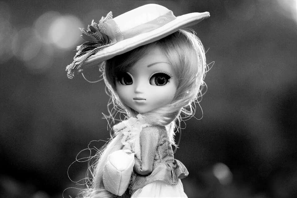 Black white winters hat