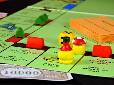 Money trade pastime