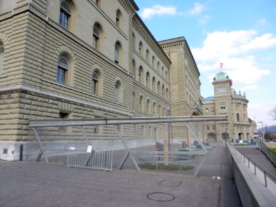 Bundeshaus Bern während COVID-19 Bundesterrasse