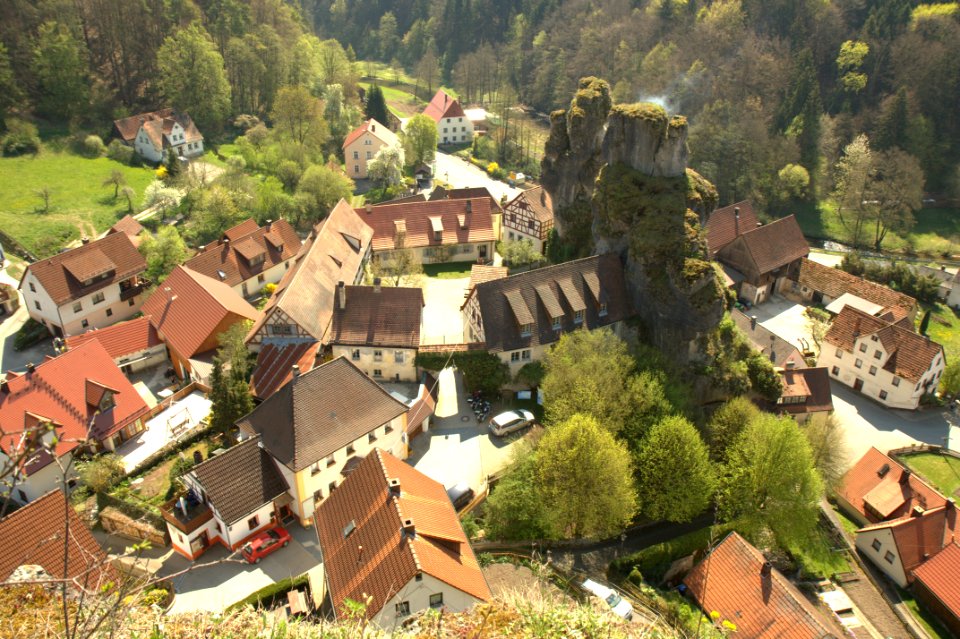 Burg Niederntüchersfeld01