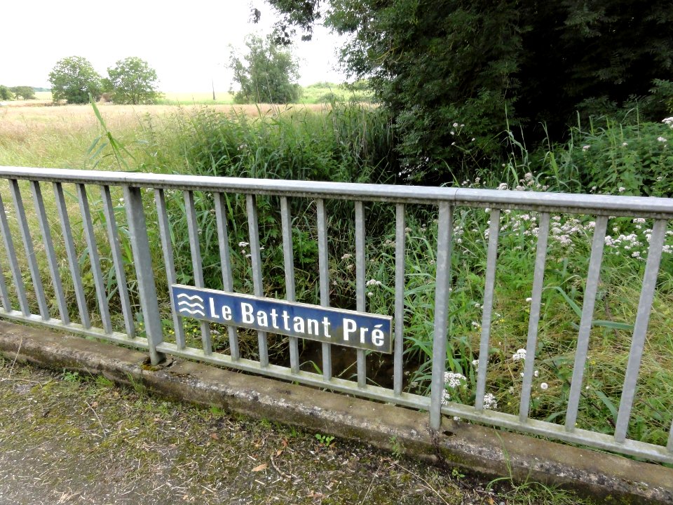 Bures (M-et-M) ruisseau Le Battant Pré