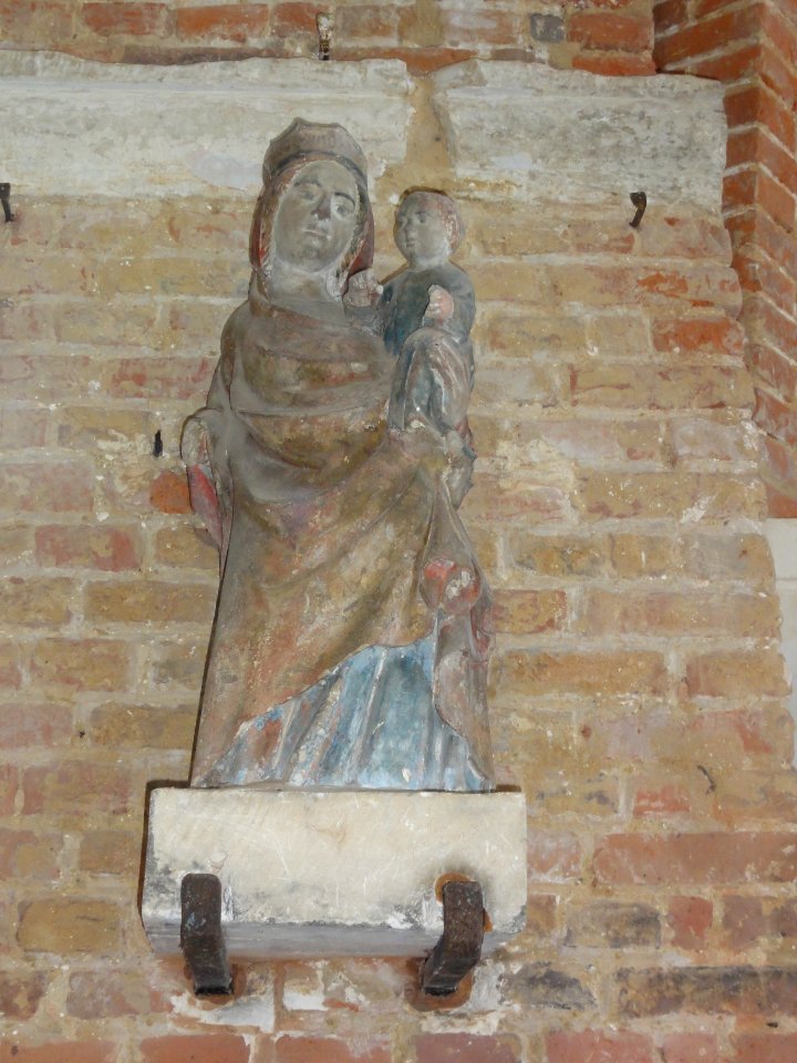 Burelles (Aisne) église vieille statue Vierge et enfant