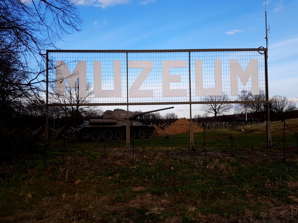 Bunkier MO-S 19, okolice Hlučína (1)