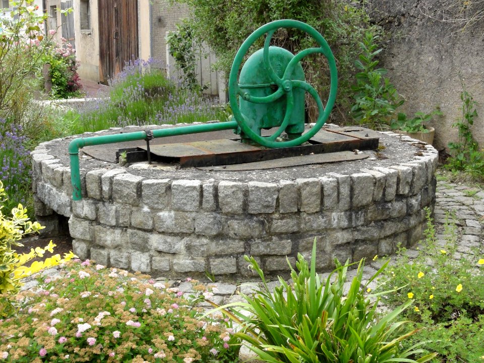Buissoncourt (M-et-M) pompe A