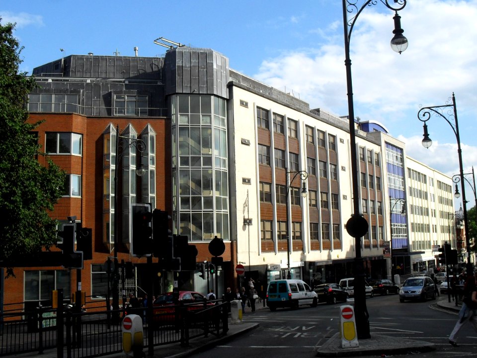 Buildings on East Side of Queens Road, Brighton (August 2010)