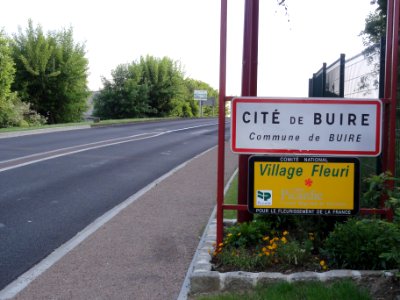 Buire (Aisne) city limit sign Cité de Buire