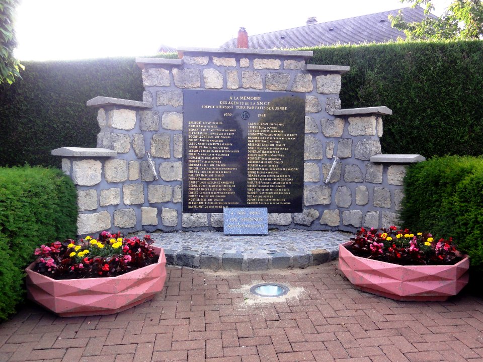 Buire (Aisne) mémorial de guerre agents de la SNCF
