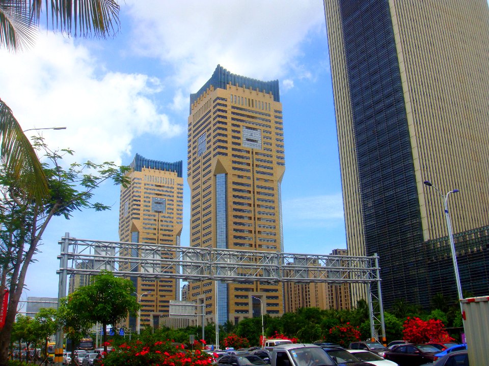 Buildings at west end of Guoxing Avenue - 05