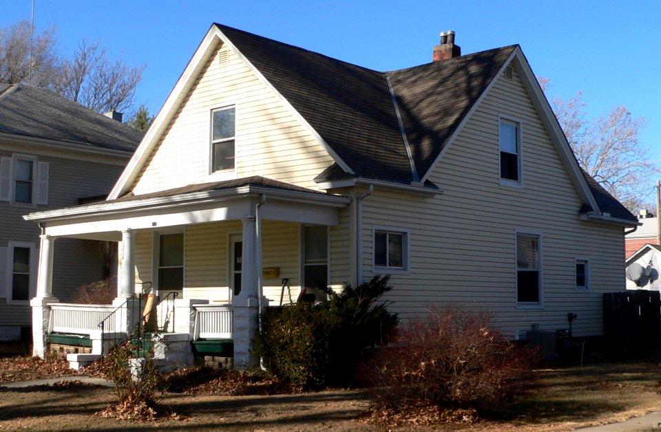 Burckhardt house (Lincoln, Nebraska) from SE 1