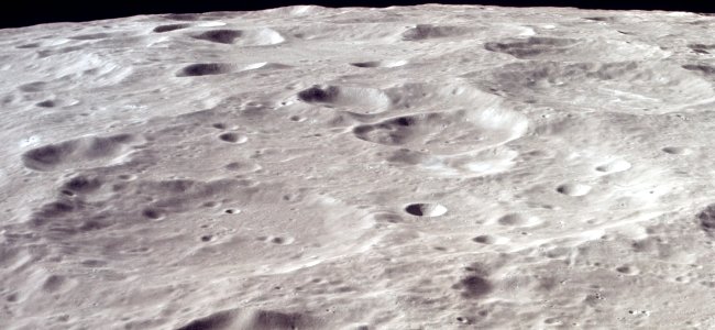Buisson crater and satellite craters AS12-51-7557