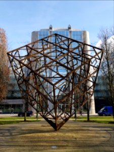 Brussels-Artwork III of Boulevard du Roi Albert II (2)