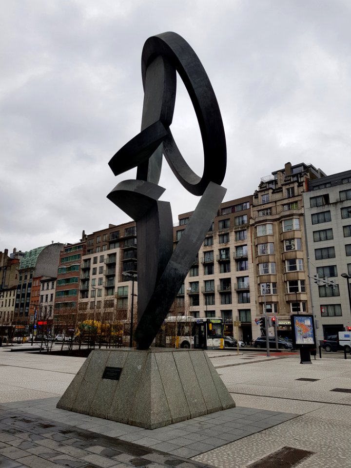 Brussels-Artwork 0 of Boulevard du Roi Albert II (1)
