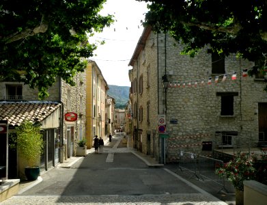 Buis-les-Baronnies Grande Rue 2