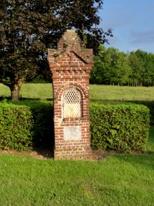 Buire (Aisne) oratoire ND des 7 douleurs