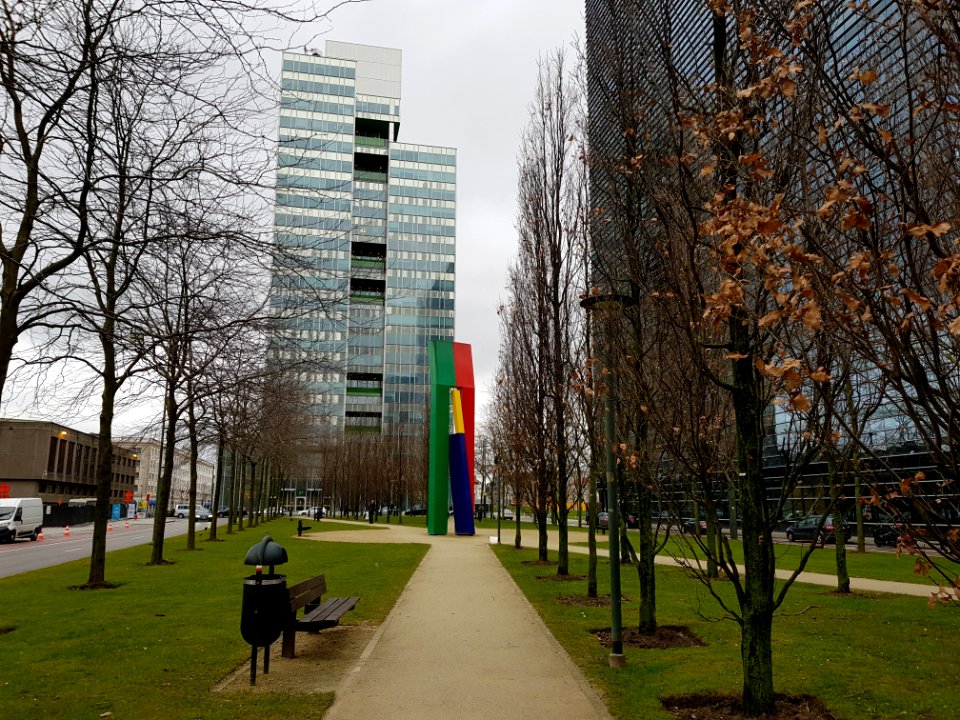 Brussels-Artwork VII of Boulevard du Roi Albert II (1)