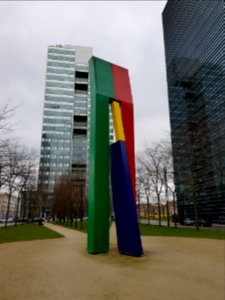 Brussels-Artwork VII of Boulevard du Roi Albert II (2)